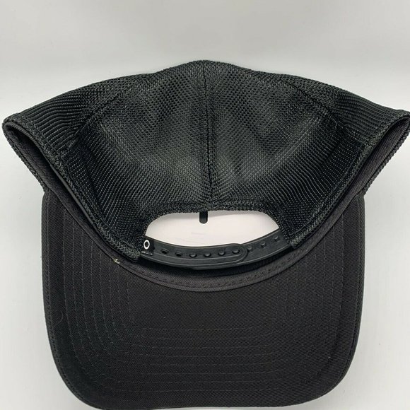 Oakley‎ GOLF 9Forty New Era Trucker Hat Snapback Cap - Picture 3 of 6